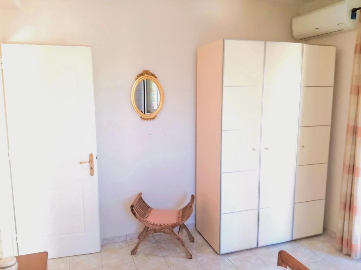 Villa Valia Seaside Ipsos Ngoại thất bức ảnh