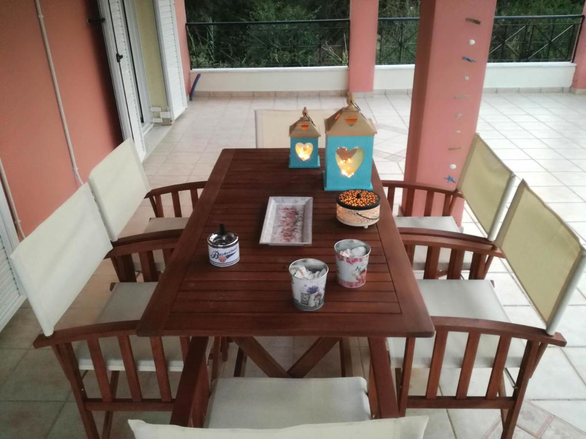 Villa Valia Seaside Ipsos Ngoại thất bức ảnh